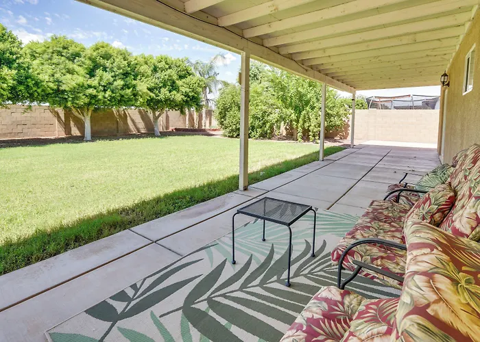Family W/ Covered Patio + Grill! Yuma